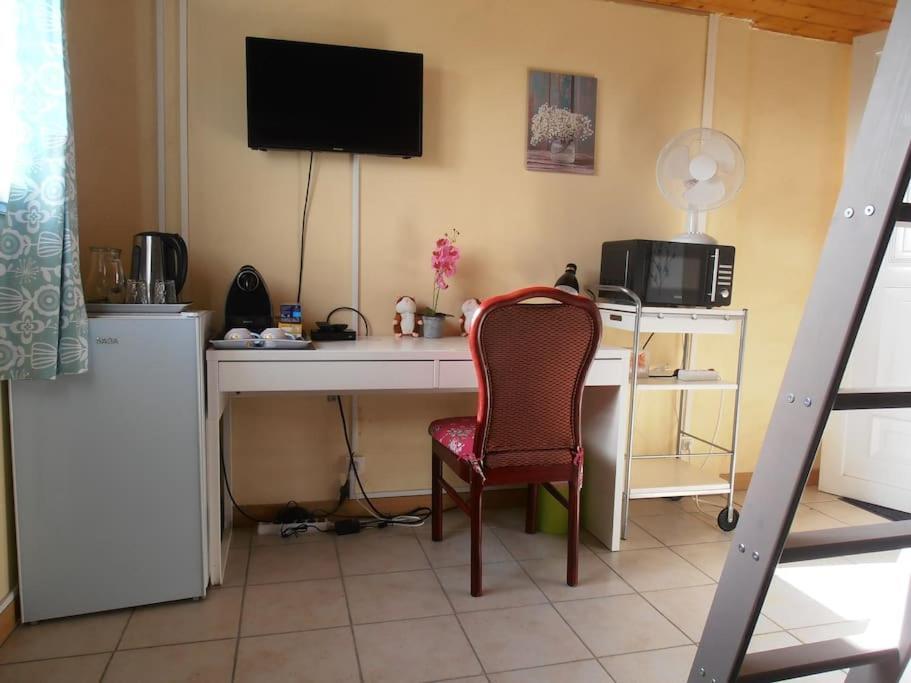 Petite chambre particulière La Force  Extérieur photo